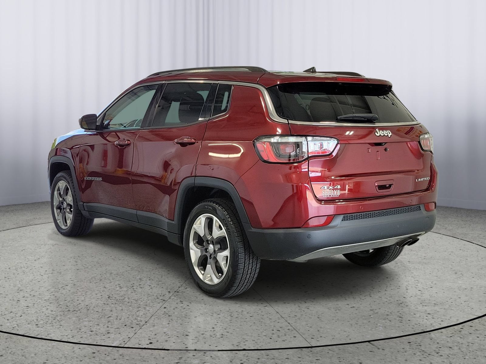 Used 2021 Jeep Compass Limited AWD/4WD image 3