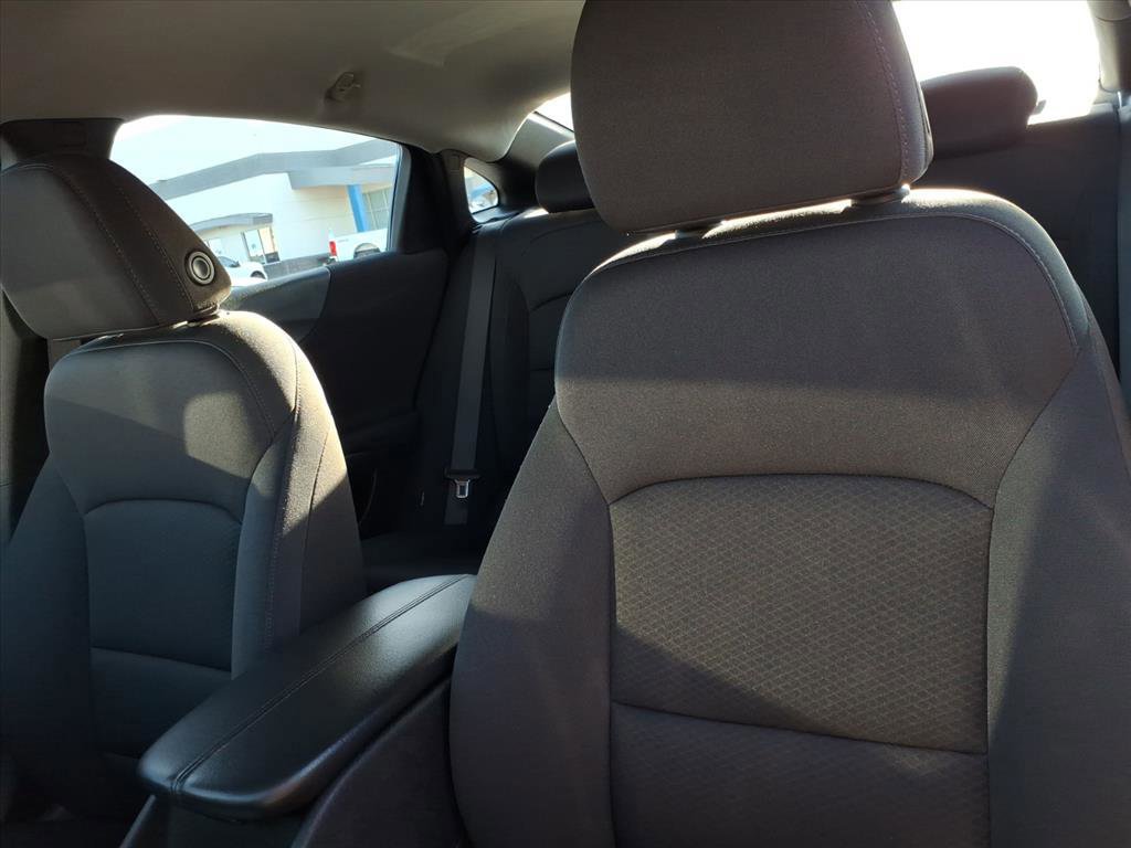 Used 2023 Chevrolet Malibu LT image 14