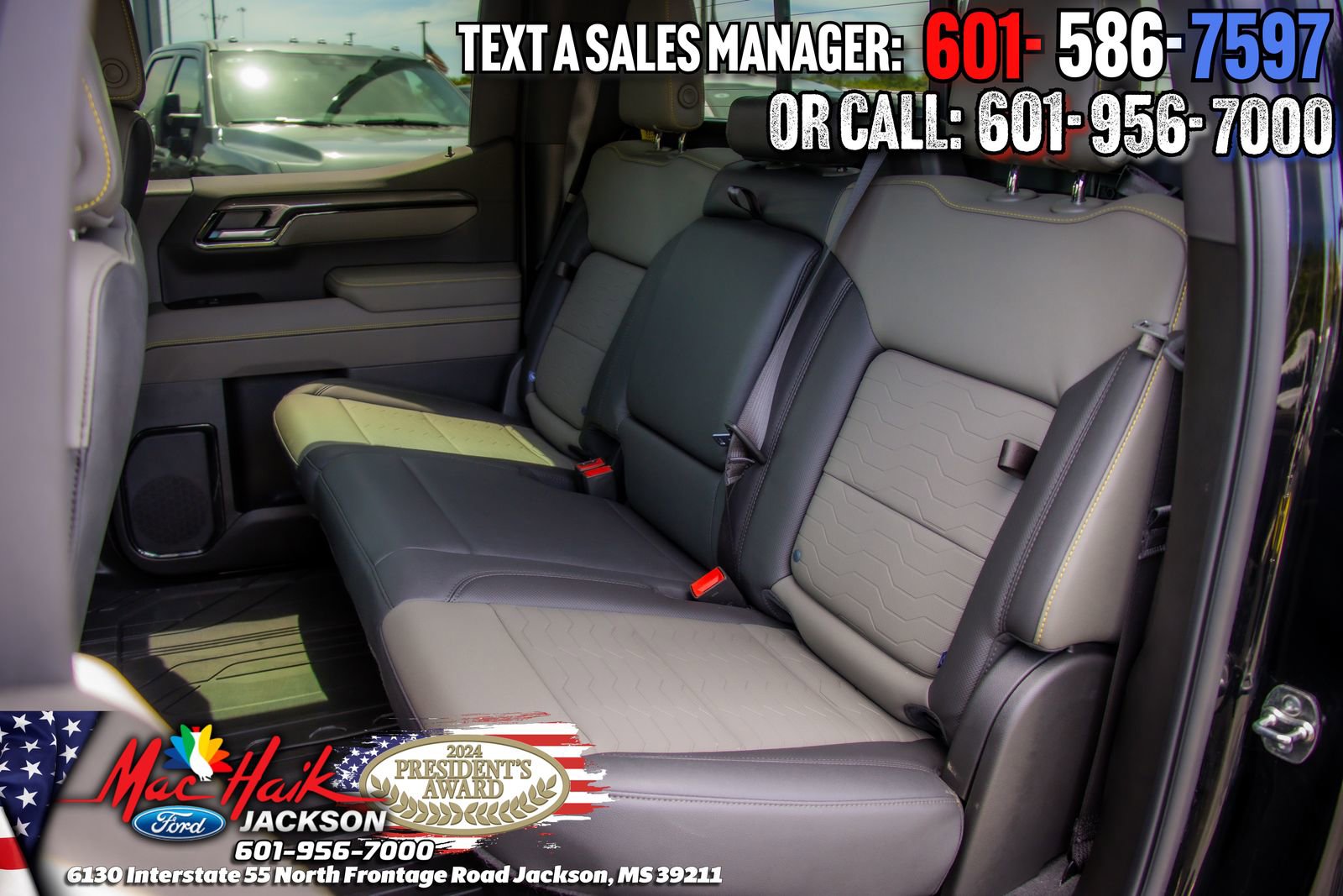 Used 2025 Chevrolet Silverado 1500 ZR2 w/ Technology Package AWD/4WD image 12