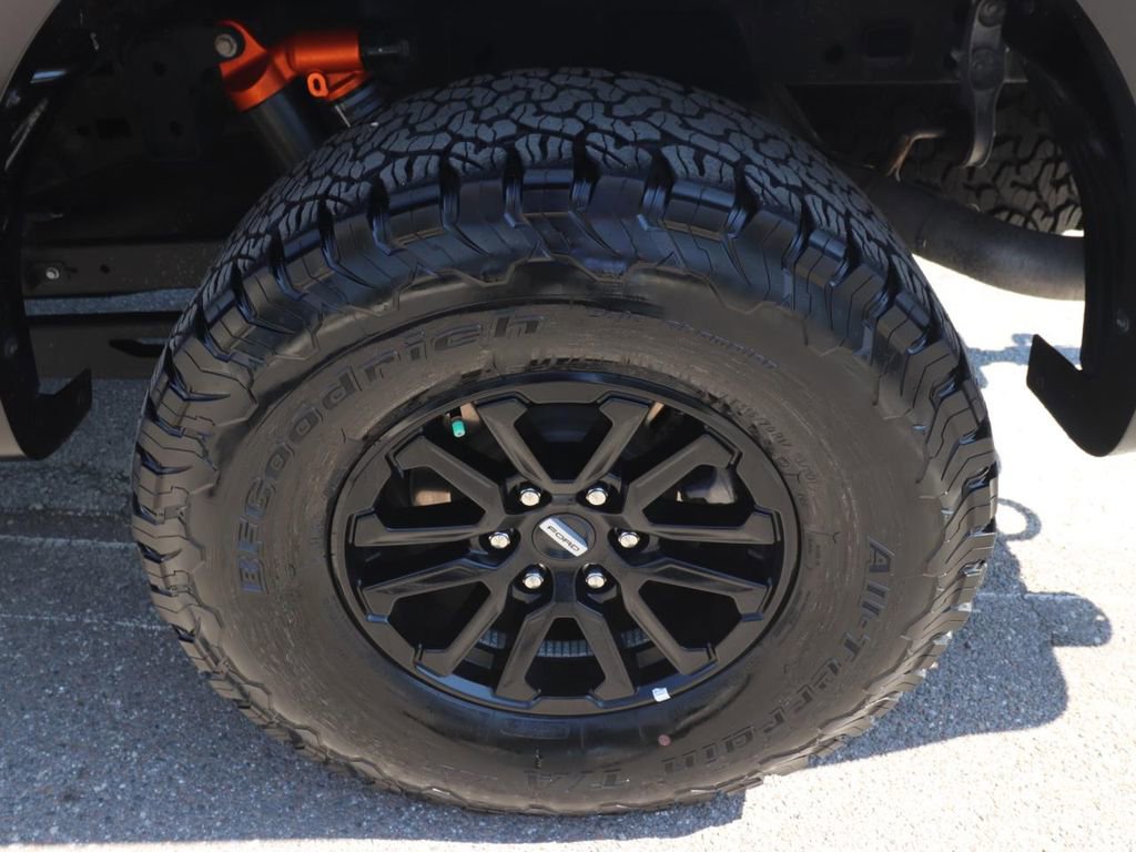 Certified 2024 Ford F150 Raptor AWD/4WD image 16