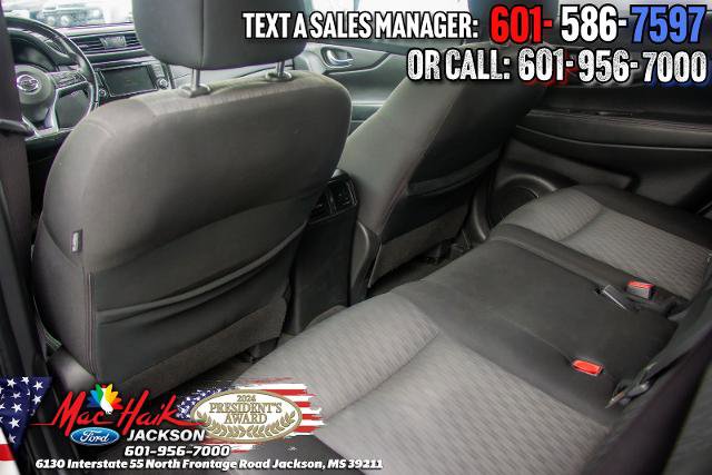 Used 2020 Nissan Rogue SV FWD image 9