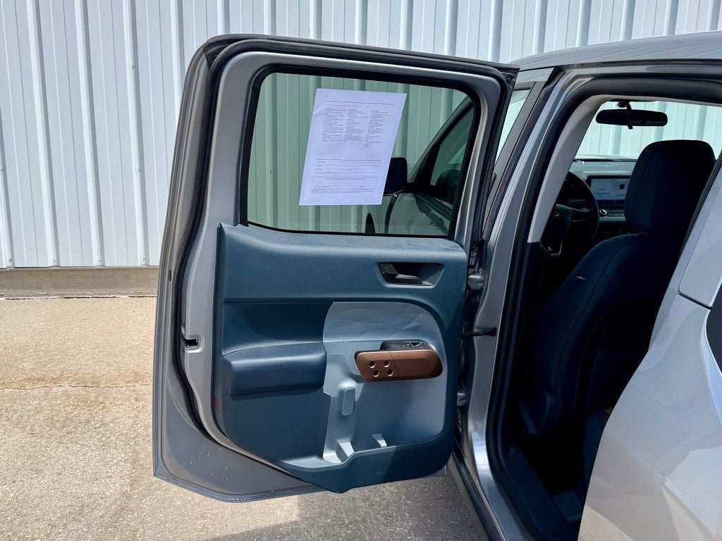 Certified 2022 Ford Maverick Lariat w/ Lariat Luxury Package AWD/4WD image 15
