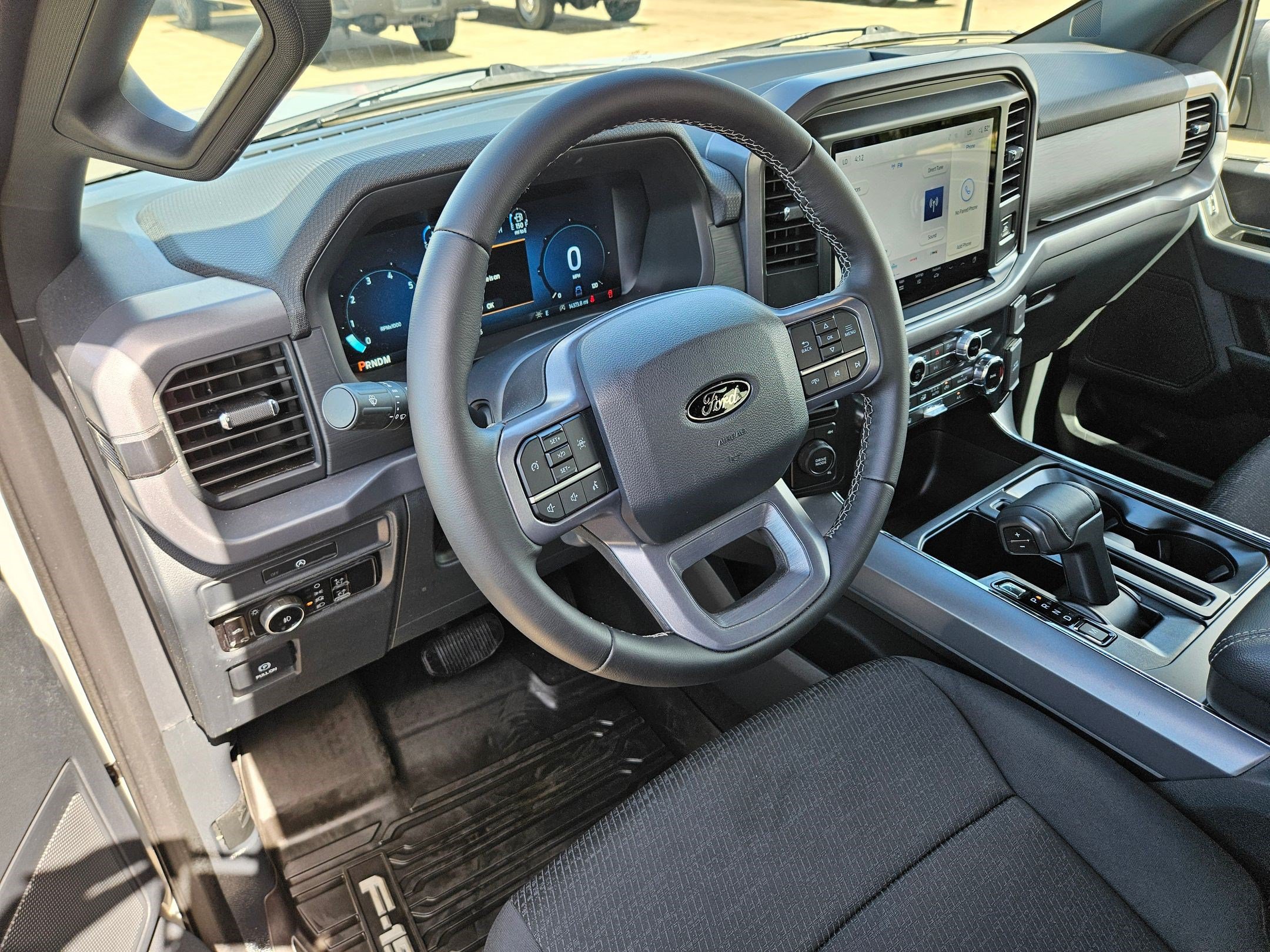 Certified 2025 Ford F150 XLT w/ Equipment Group 301A Standard AWD/4WD image 12