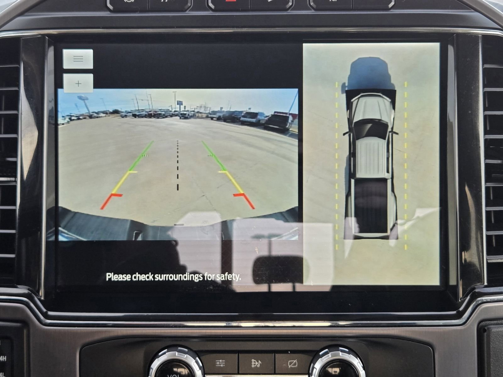 Certified 2022 Ford F450 Limited w/ FX4 Off-Road Package image 19