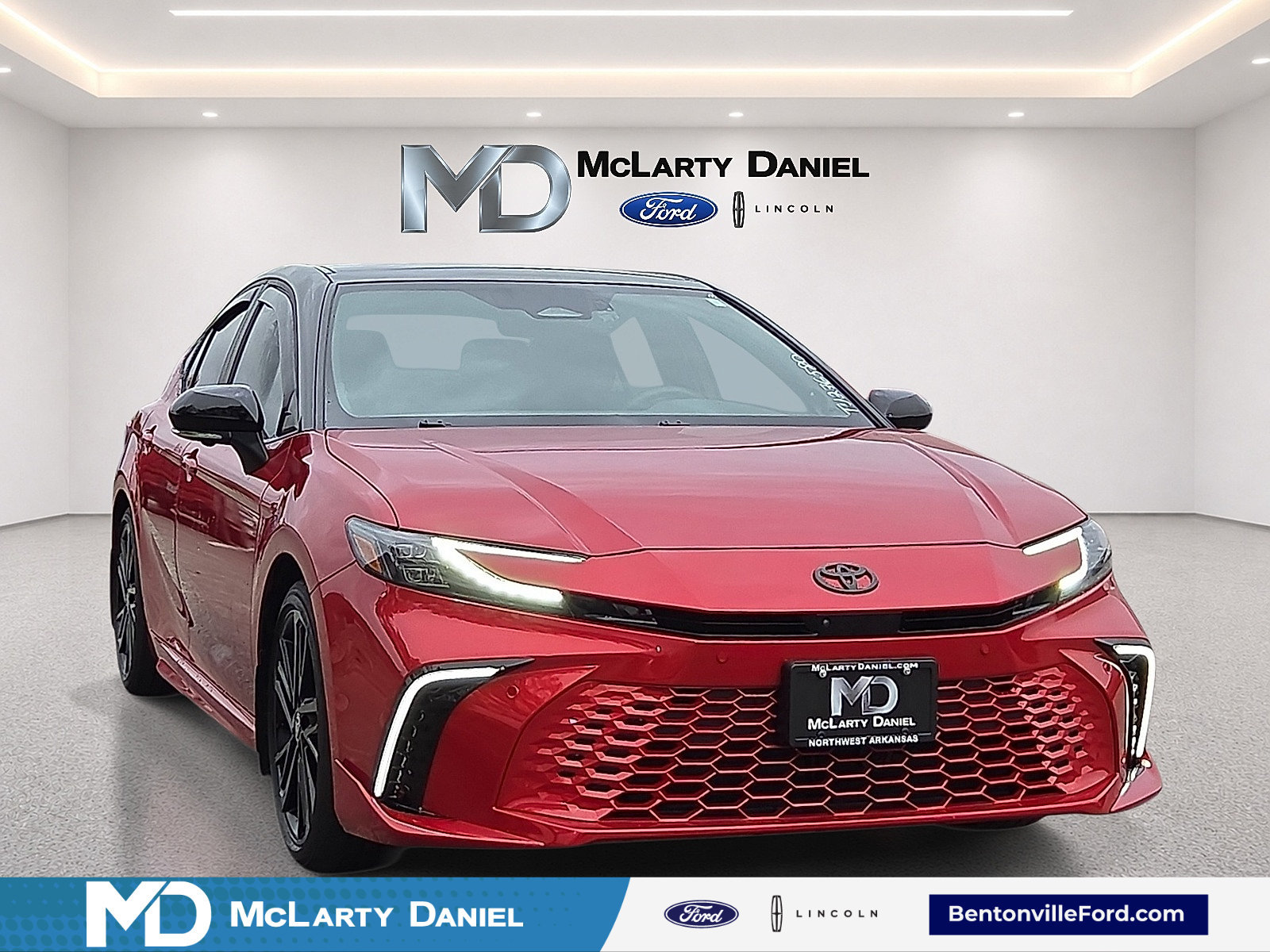 Used 2026 Toyota Camry XSE w/ Premium Plus Package FWD image 1