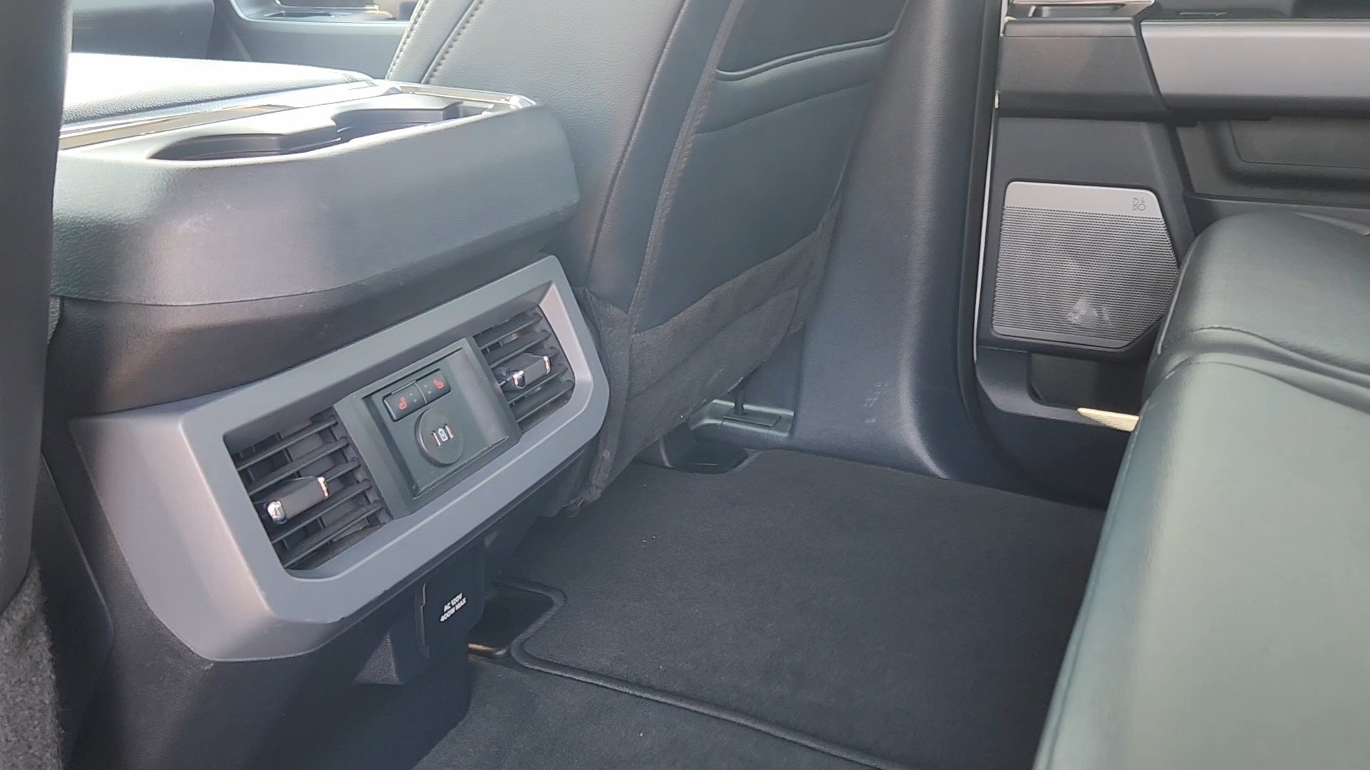 Certified 2025 Ford F250 Lariat AWD/4WD image 36