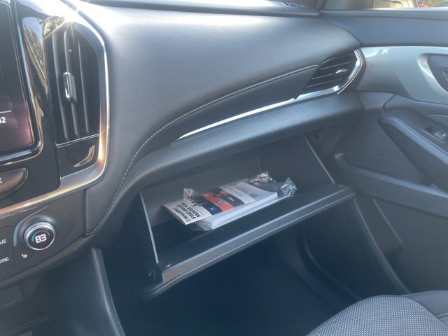 Used 2023 Chevrolet Traverse LT image 38