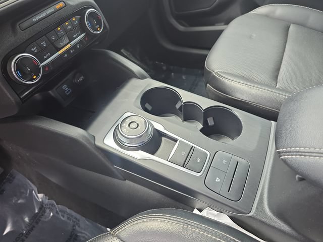 Certified 2022 Ford Escape SEL AWD/4WD image 27