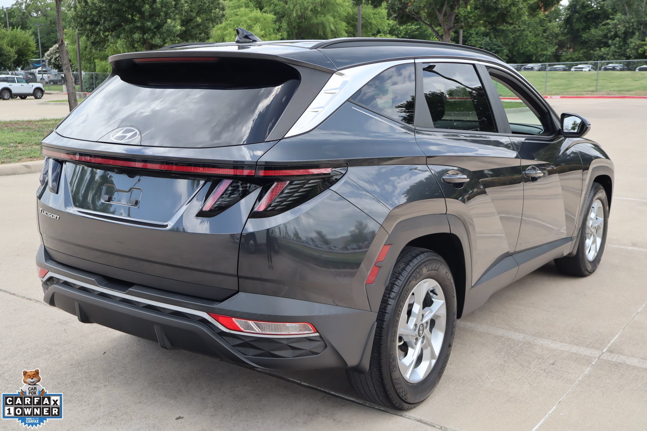 Used 2022 Hyundai Tucson SEL FWD image 3