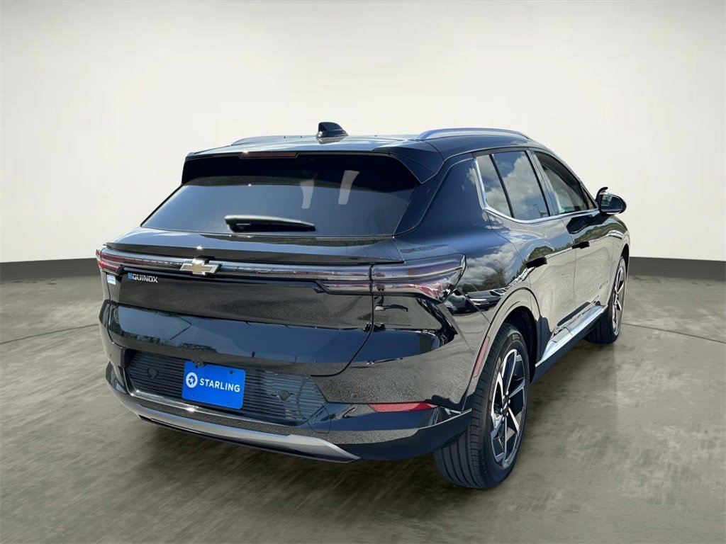 Used 2025 Chevrolet Equinox EV LT image 8