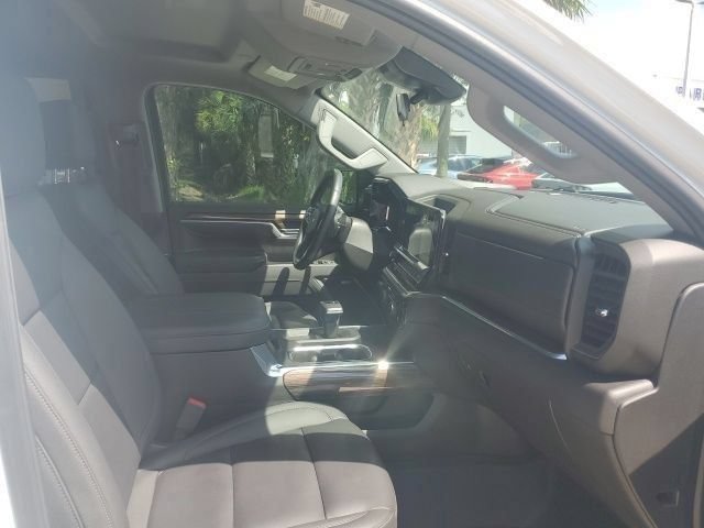 Used 2025 Chevrolet Silverado 1500 RST w/ RST All Star Premium Package AWD/4WD image 17