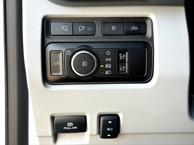 Certified 2024 Ford F250 Limited w/ FX4 Off-Road Package AWD/4WD image 17