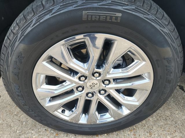 Certified 2025 Ford F150 King Ranch AWD/4WD image 15