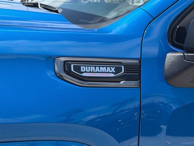 Used 2023 GMC Sierra 1500 AT4 w/ AT4 Premium Package AWD/4WD image 4