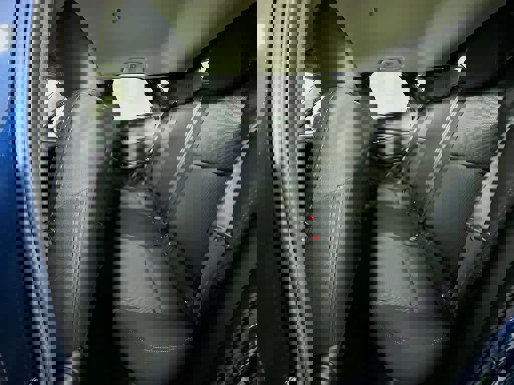 Used 2022 MAZDA CX-30 AWD 2.5 S image 16