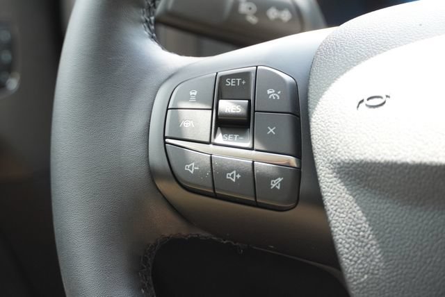 Certified 2025 Ford Bronco Sport Outer Banks w/ Outer Banks Tech Package+ AWD/4WD image 29