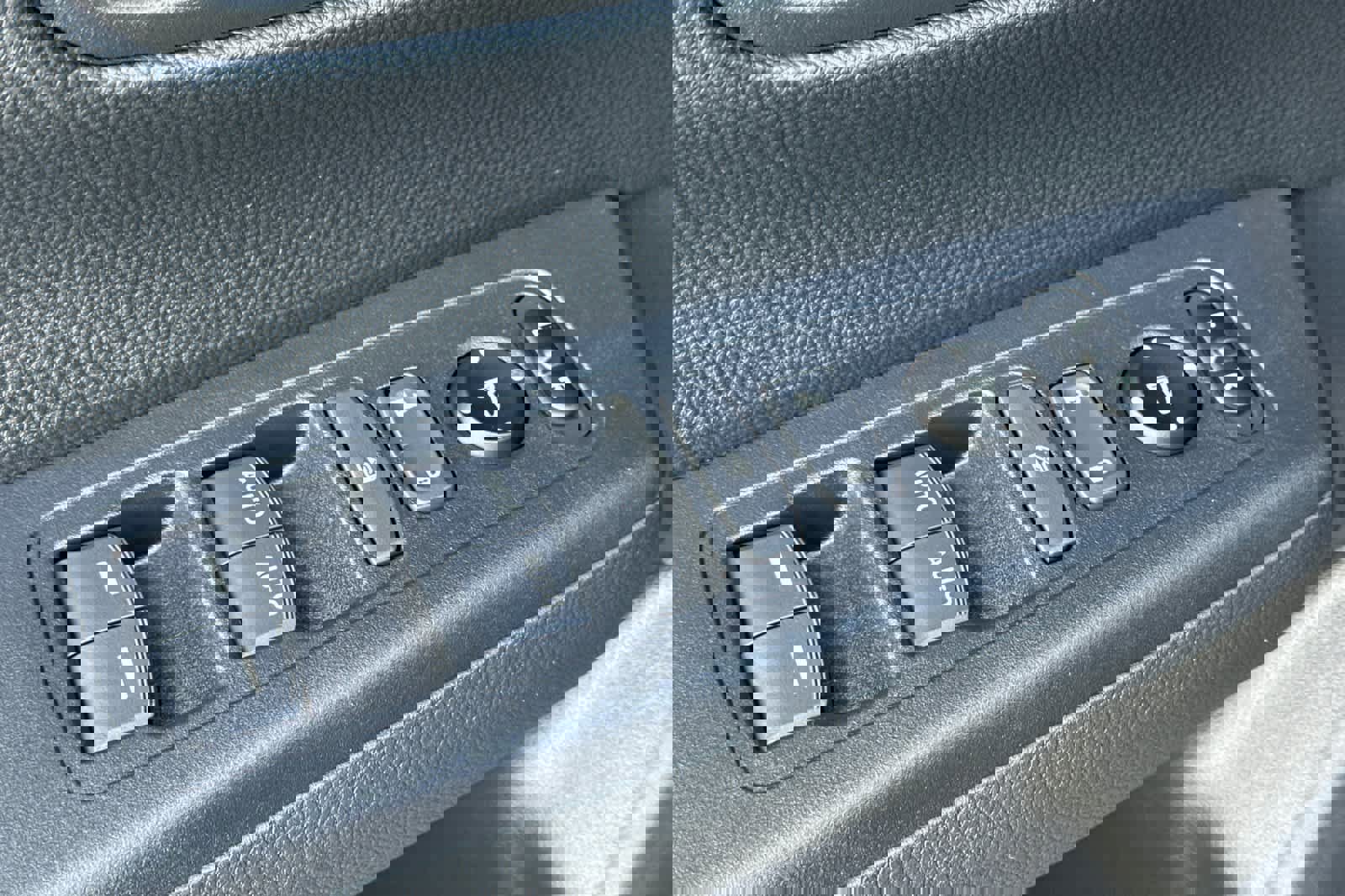 Used 2025 Honda CR-V Sport image 13