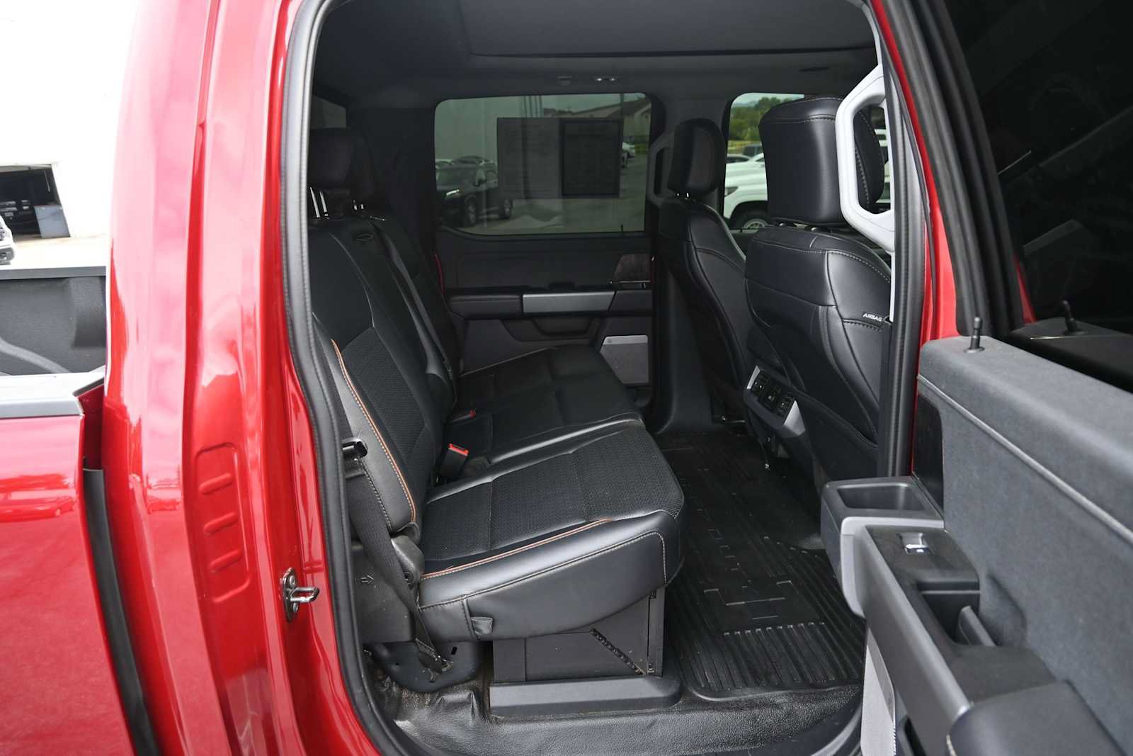 Certified 2025 Ford F350 Lariat w/ Lariat Ultimate Package AWD/4WD image 21