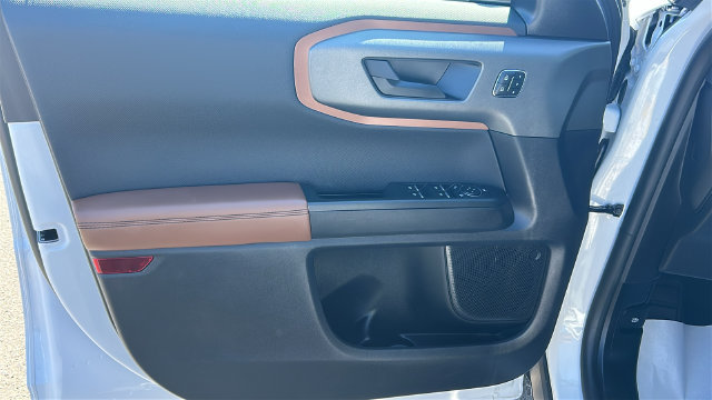 Certified 2025 Ford Bronco Sport Outer Banks AWD/4WD image 16