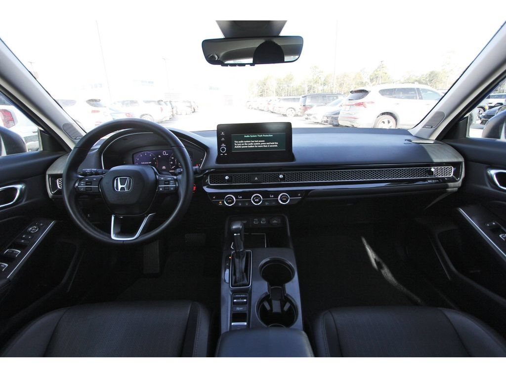 Used 2022 Honda Civic Touring image 12