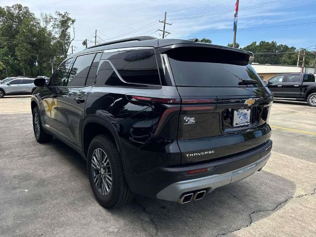Used 2025 Chevrolet Traverse LT FWD image 5