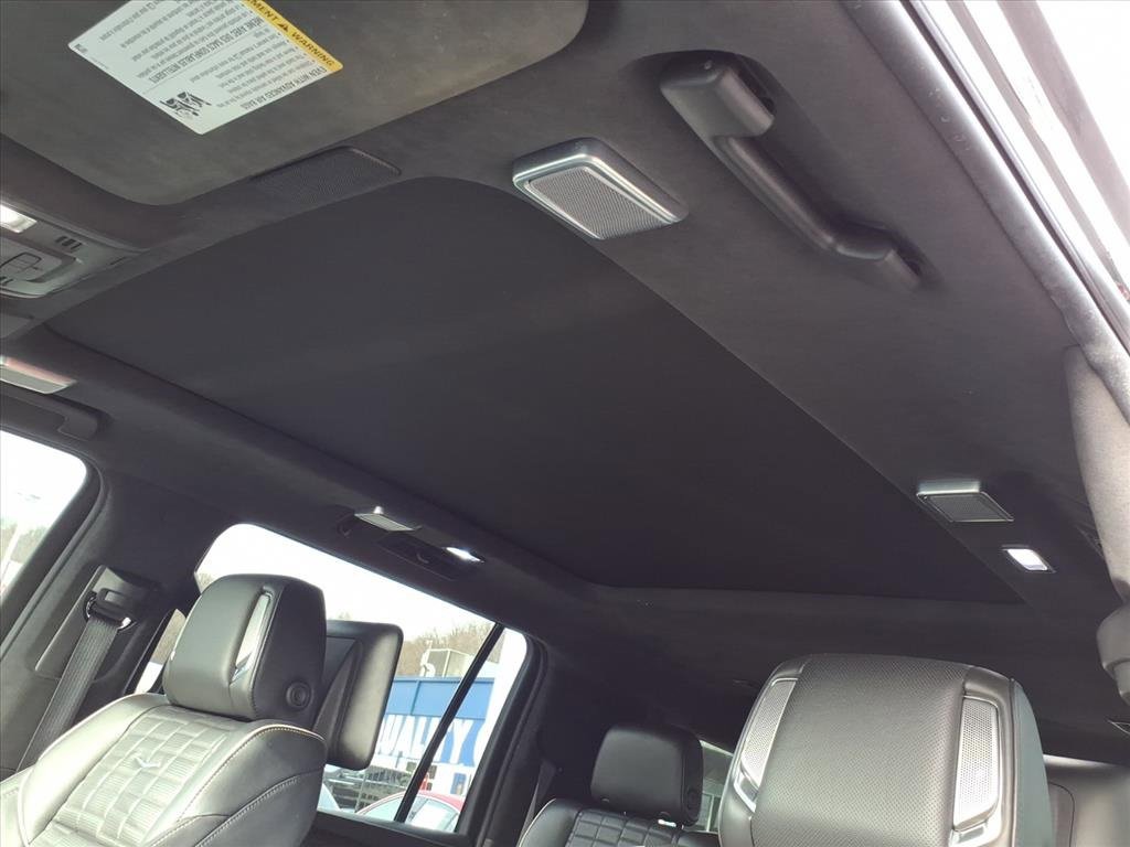 Used 2023 Cadillac Escalade ESV Sport Platinum w/ LPO, ONYX Package image 18