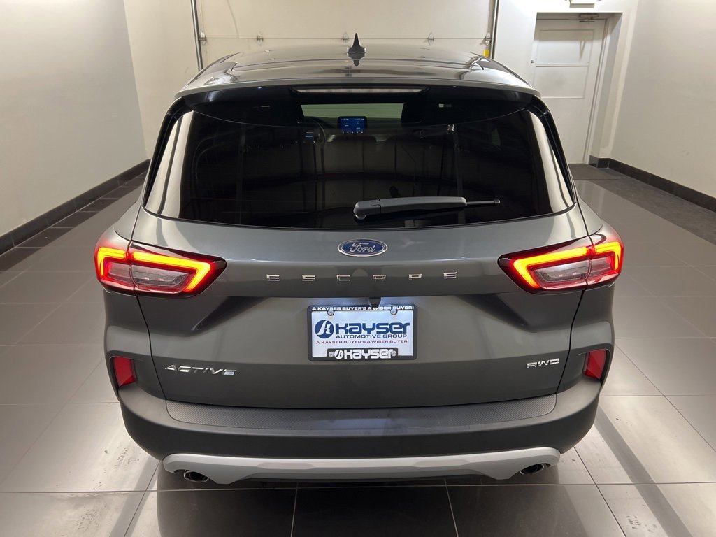 Certified 2024 Ford Escape Active image 3
