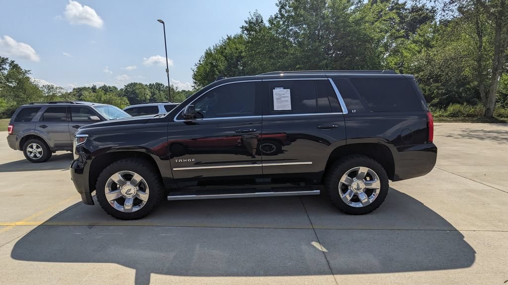 Used 2019 Chevrolet Tahoe LT w/ LT Signature Package AWD/4WD image 6