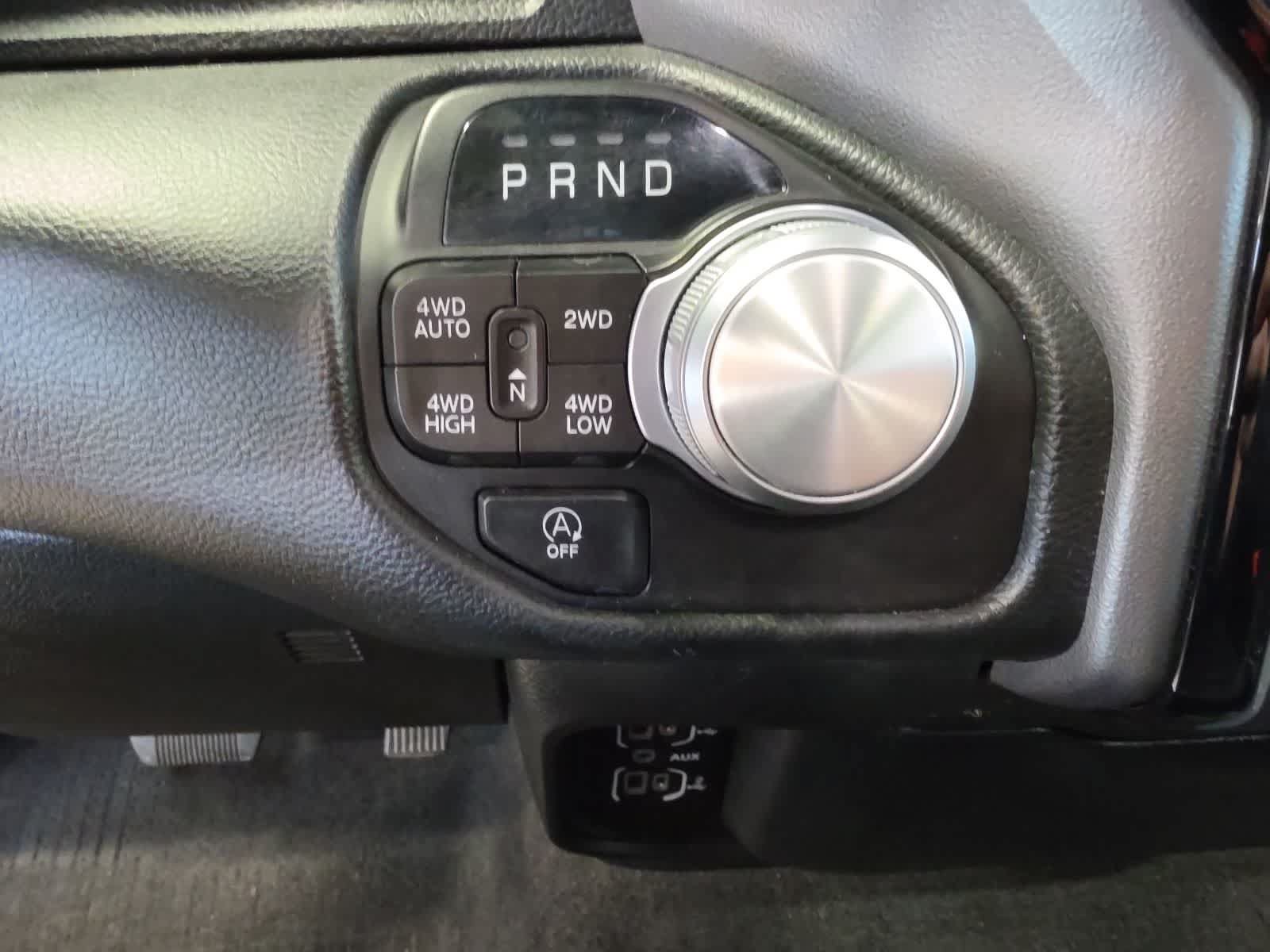 Used 2023 RAM 1500 Laramie AWD/4WD image 19