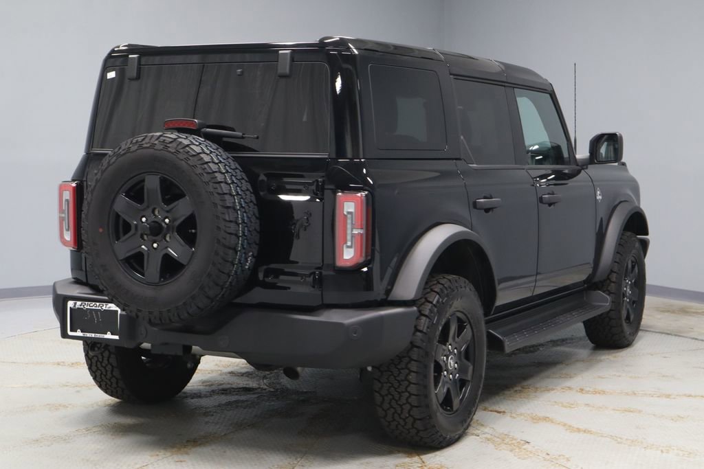 Certified 2025 Ford Bronco Outer Banks w/ Black Appearance Package AWD/4WD image 10