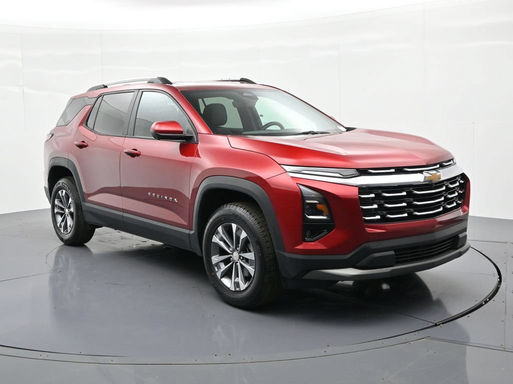 Used 2025 Chevrolet Equinox LT w/ Convenience Package II FWD image 4