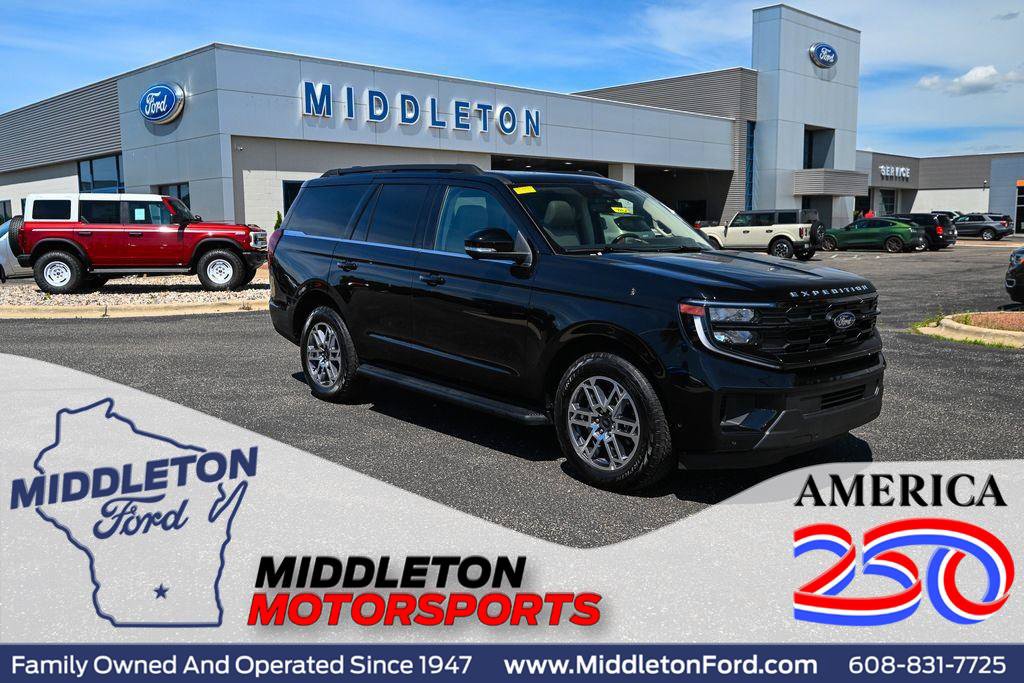 Certified 2025 Ford Expedition Active AWD/4WD image 1