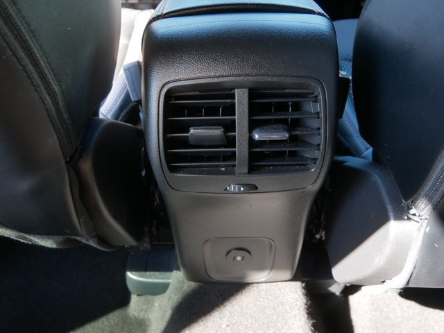 Certified 2025 Ford Escape ST-Line Select AWD/4WD image 16