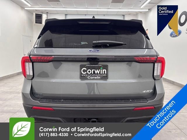 Certified 2025 Ford Explorer ST-Line w/ ST-Line Street Pack image 3