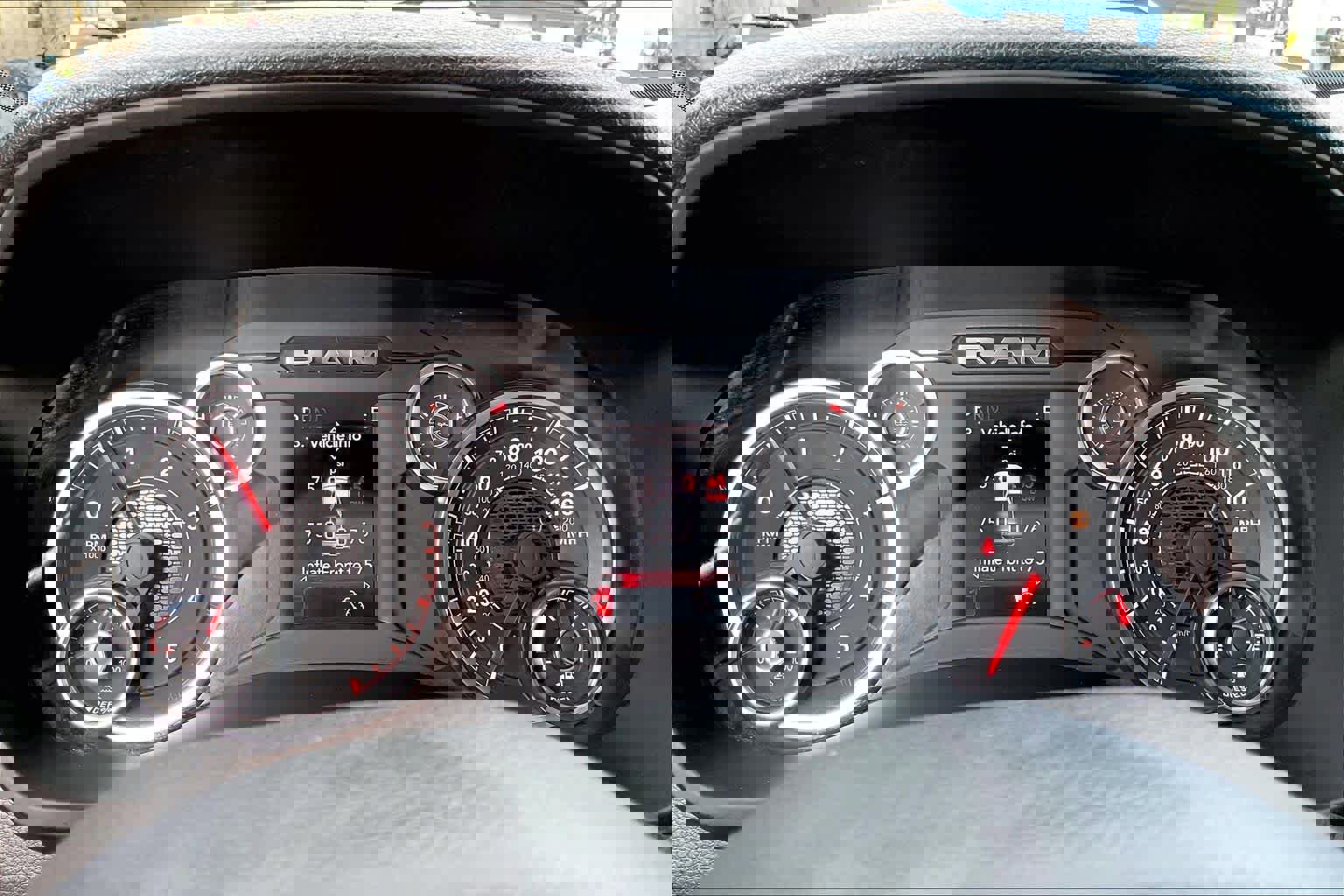 Used 2025 RAM 2500 Tradesman AWD/4WD image 27