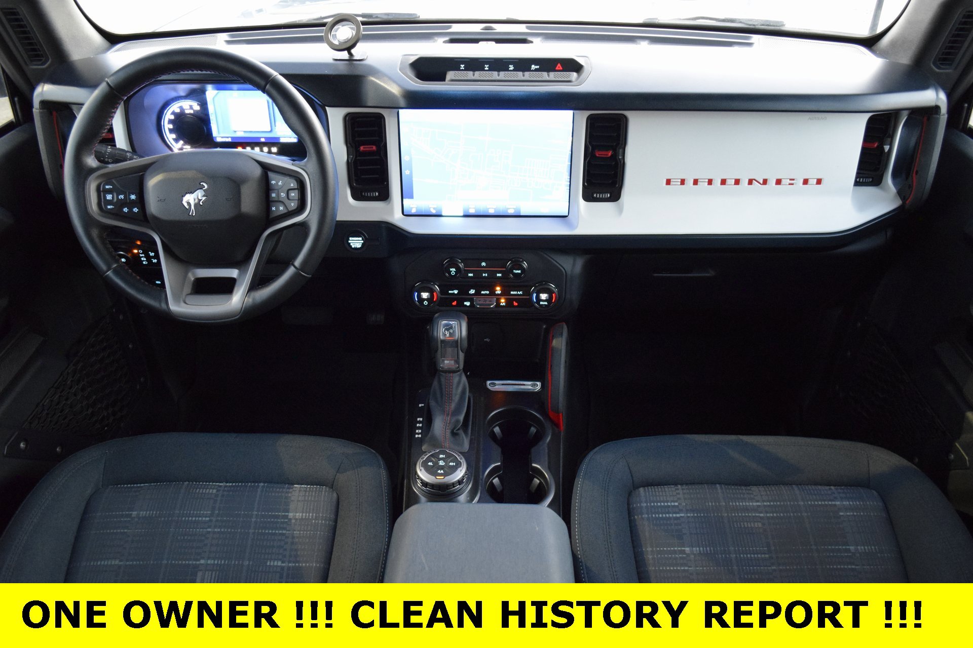 Certified 2024 Ford Bronco Heritage Edition image 2