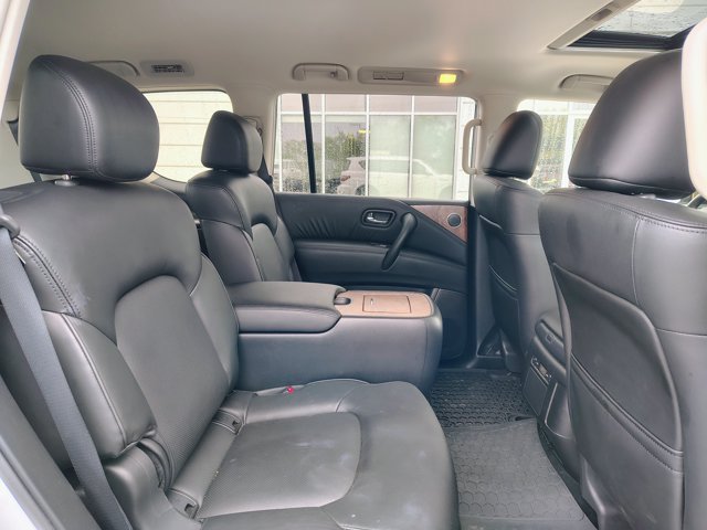 Used 2024 Nissan Armada SL w/ Captain's Chairs Package AWD/4WD image 17