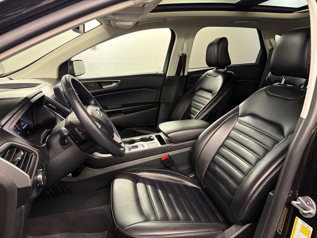 Certified 2024 Ford Edge SEL w/ Convenience Package AWD/4WD image 25