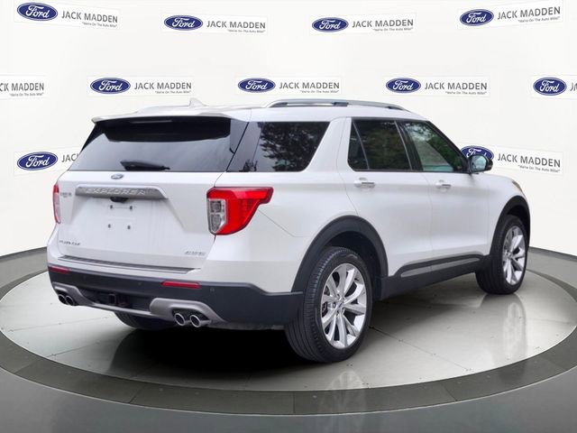 Certified 2023 Ford Explorer Platinum w/ Technology Package AWD/4WD image 5
