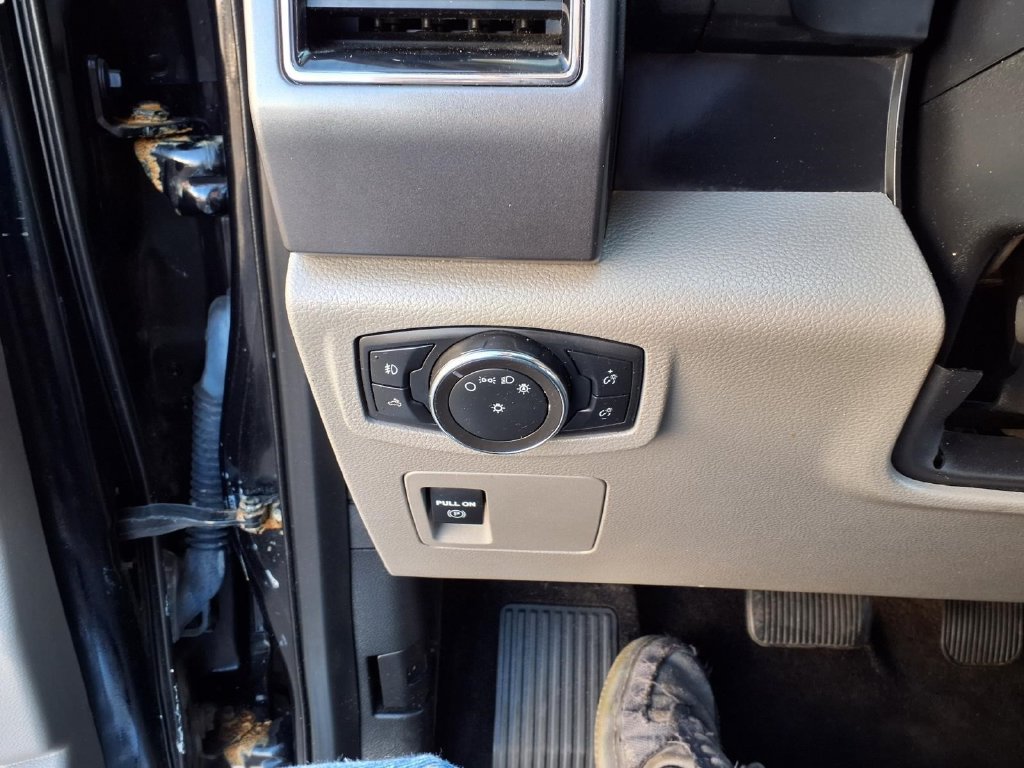 Certified 2020 Ford F150 XLT w/ XTR Package AWD/4WD image 22