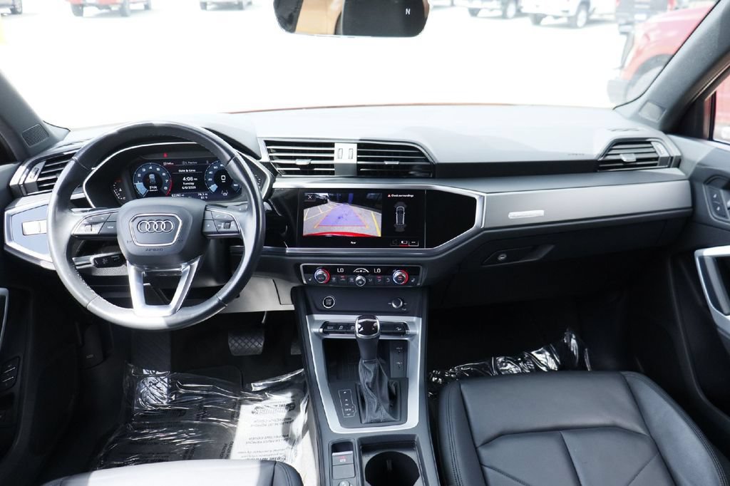 Used 2024 Audi Q3 2.0T Premium AWD/4WD image 18