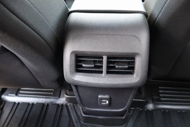 Used 2021 Chevrolet Equinox LT image 32