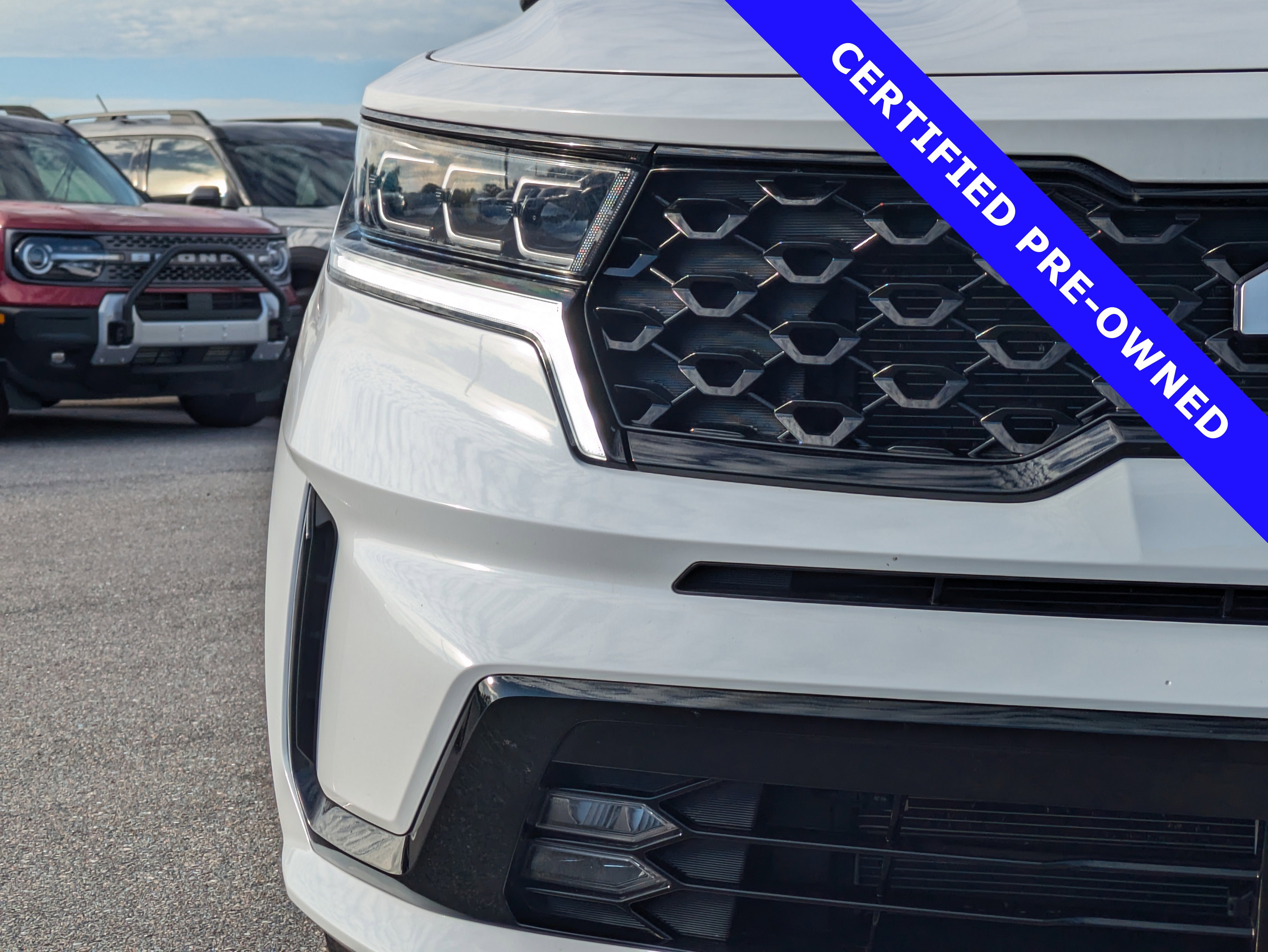 Used 2022 Kia Sorento SX image 9