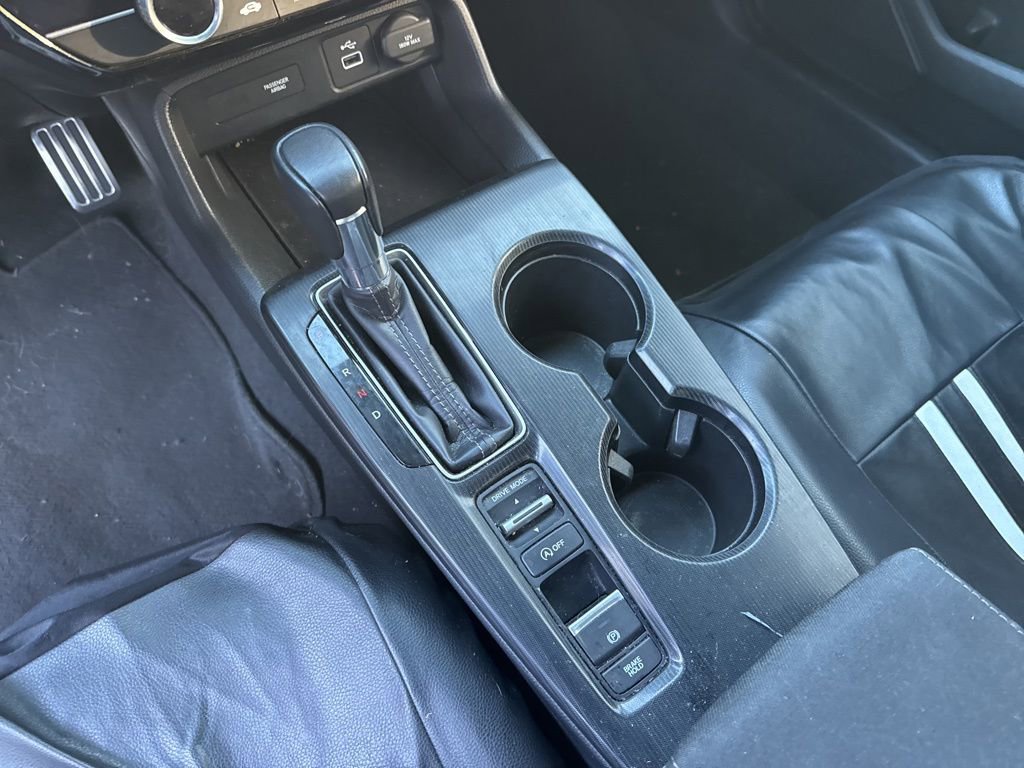 Used 2023 Honda Civic Sport image 8