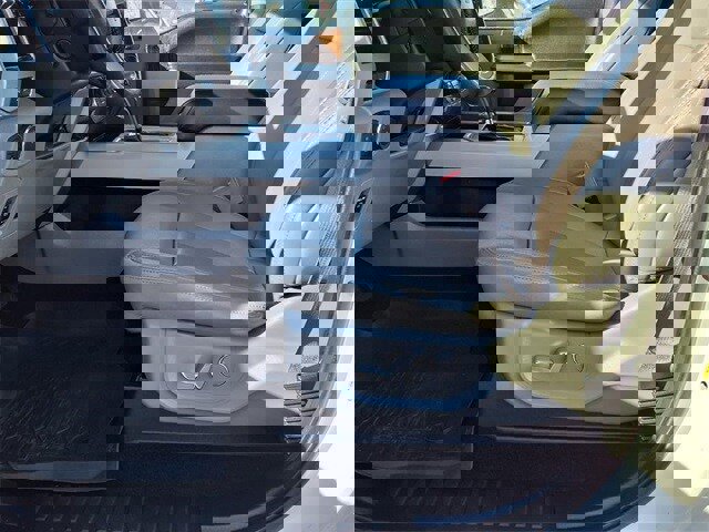 Certified 2018 Ford F150 Lariat w/ Equipment Group 502A Luxury image 14