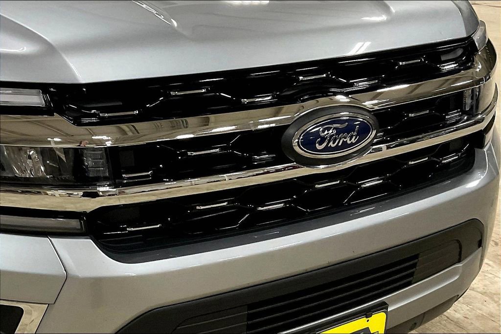 Certified 2024 Ford Expedition Max Limited image 30