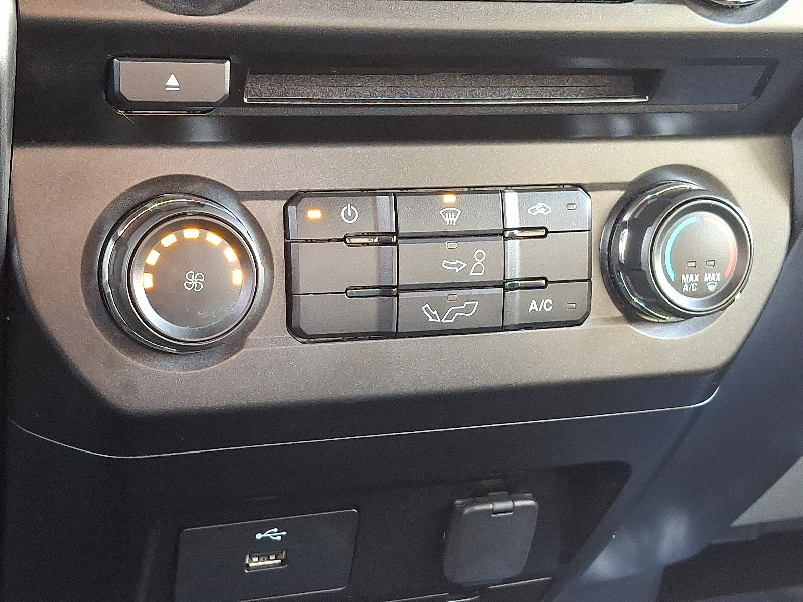 Certified 2018 Ford F150 XLT image 15