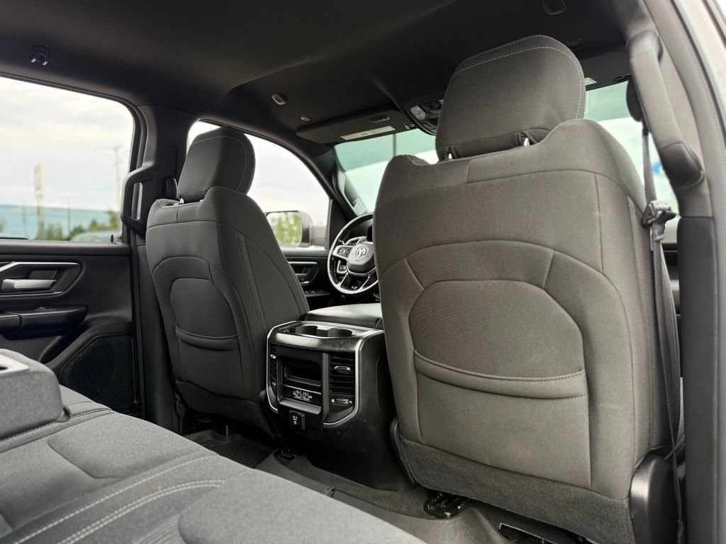 Used 2019 RAM 1500 Big Horn AWD/4WD image 17