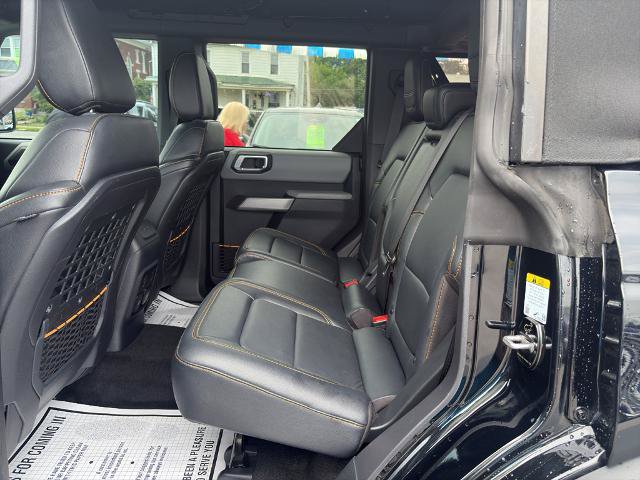 Certified 2023 Ford Bronco Badlands w/ Sasquatch Package AWD/4WD image 25