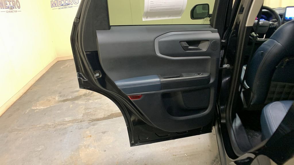 Certified 2022 Ford Bronco Sport Outer Banks w/ Tech Package image 24